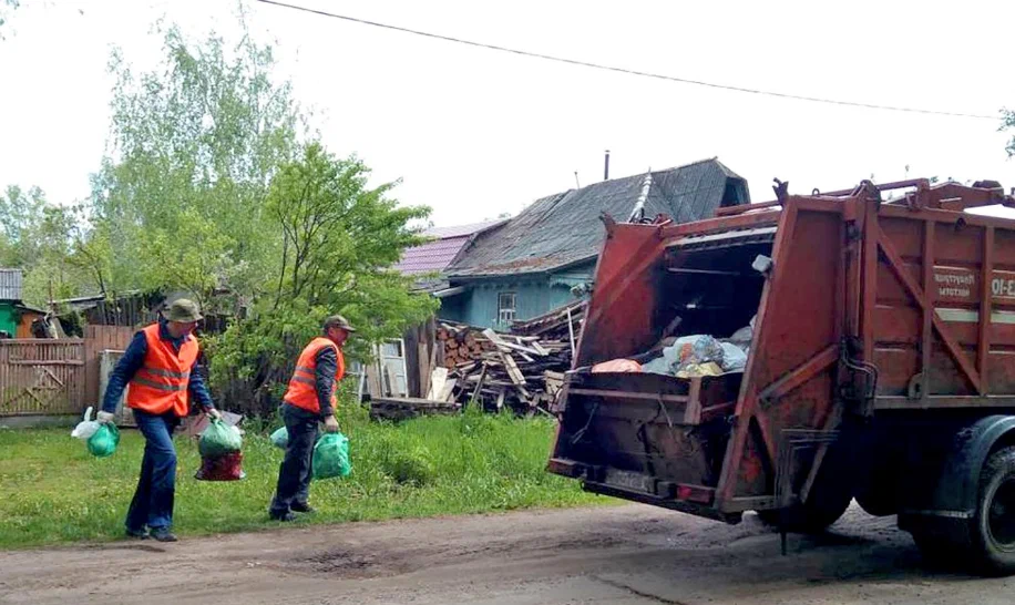 Вывоз мусора из частного дома в Твери в октябре