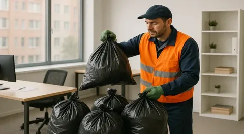 Уборка и вывоз мусора после мероприятий в Твери в октябре